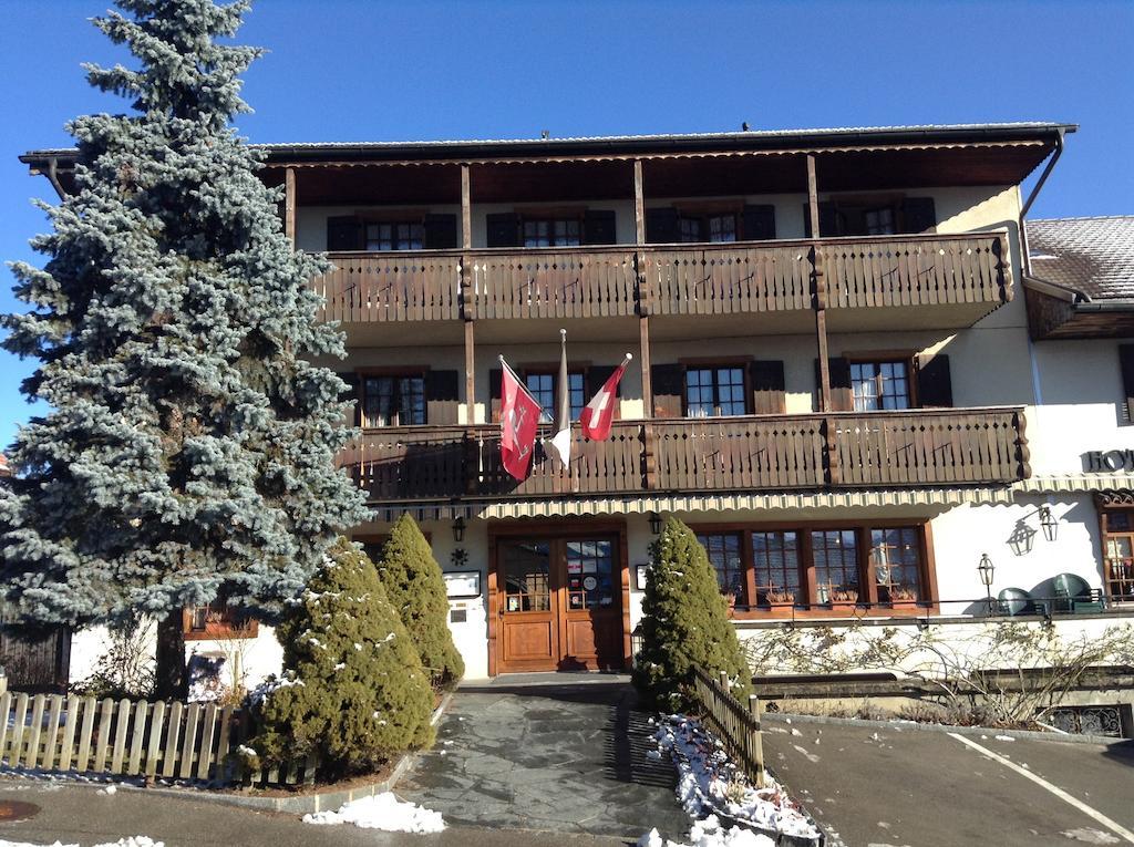 Hotel Restaurant Le Gruyerien Morlon Bagian luar foto