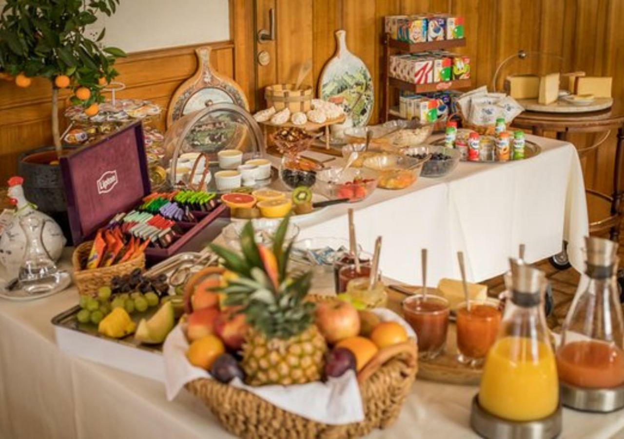 Hotel Restaurant Le Gruyerien Morlon Bagian luar foto